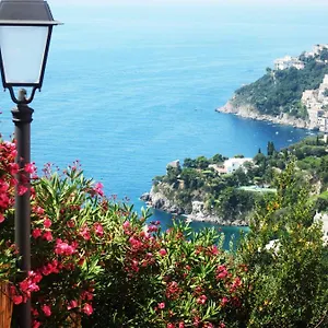 https://lantica-casa-a-beautiful-view.hotels-amalfi.com